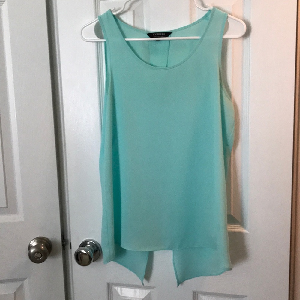 Slit back tank top